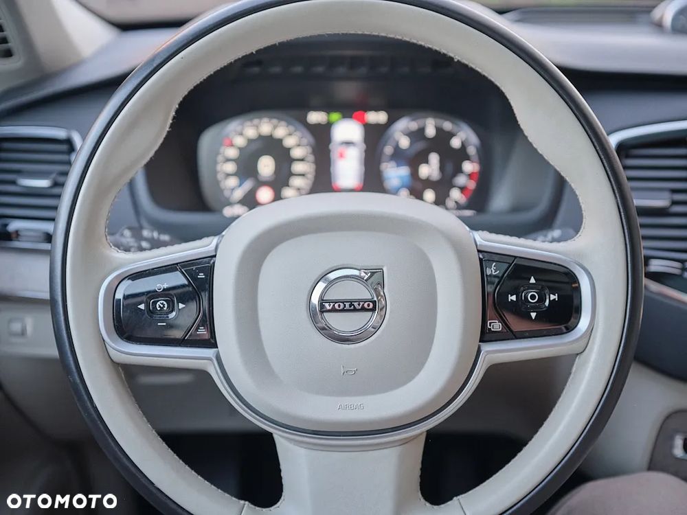 Volvo XC 90 B5 D AWD Inscription 7os - 22