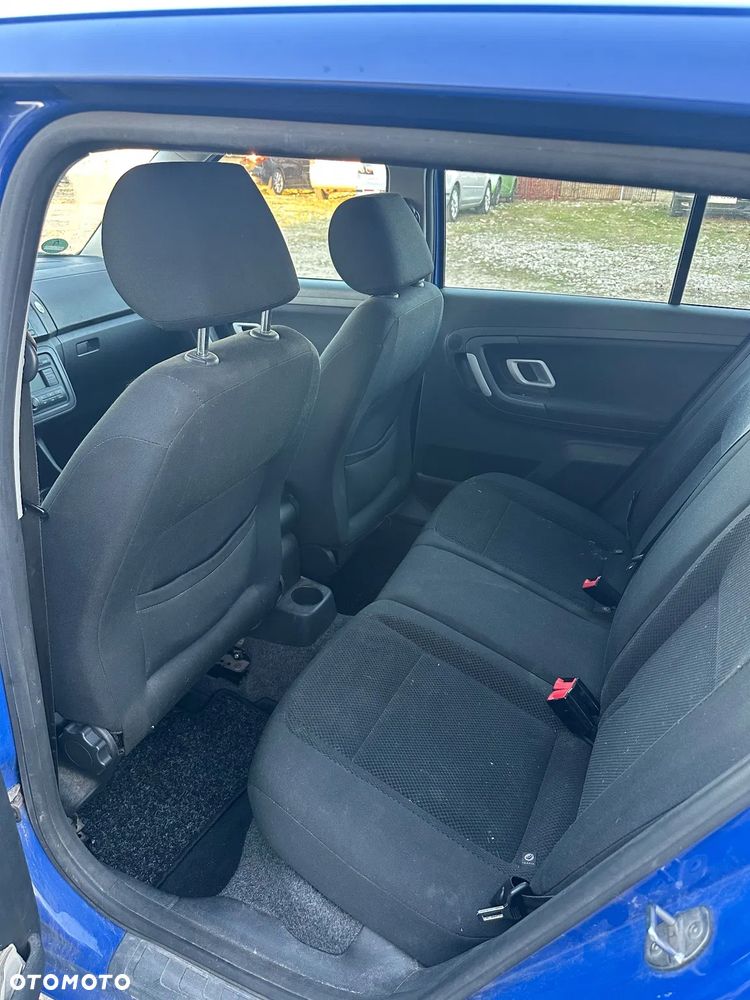 Skoda Fabia 1.4 MPI Cool Colour Edition - 6