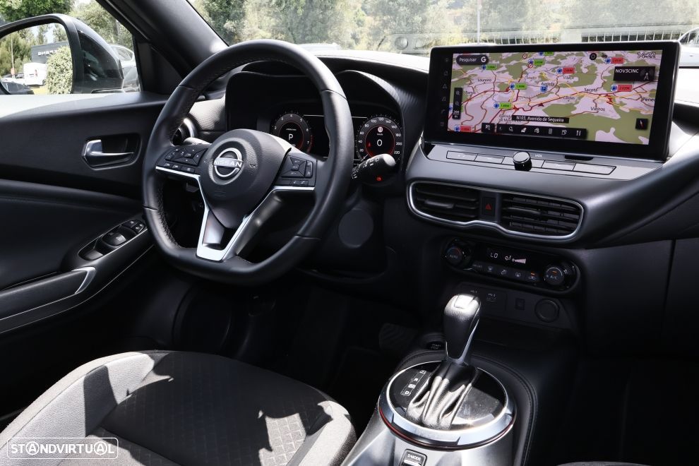 Nissan Juke 1.0 DIG-T N-Connecta NAV. DCT - 12