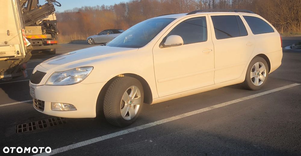 Skoda Octavia 1.8 Turbo FSI Sport Edition - 6