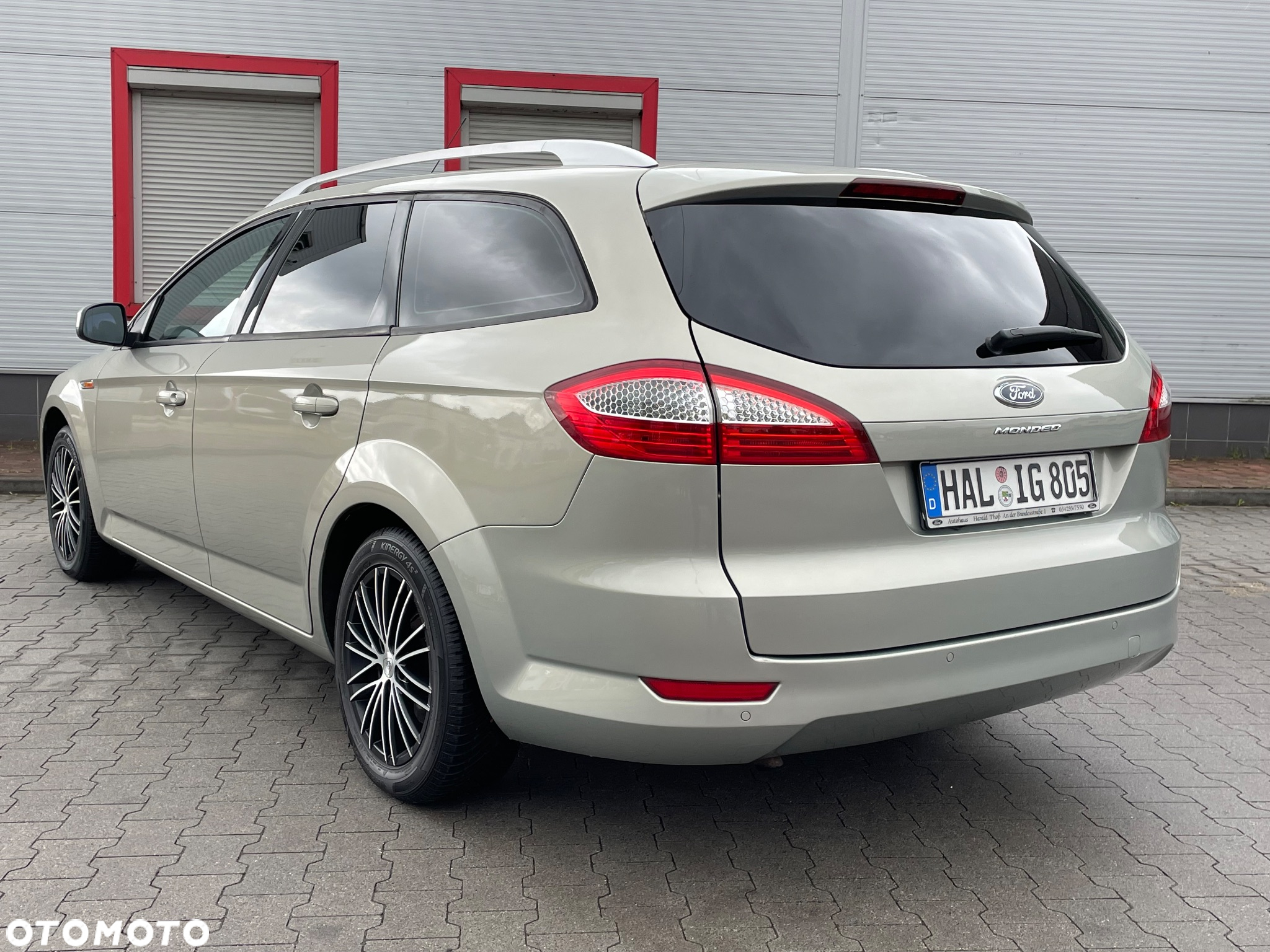 Ford Mondeo 1.6 Silver X - 11