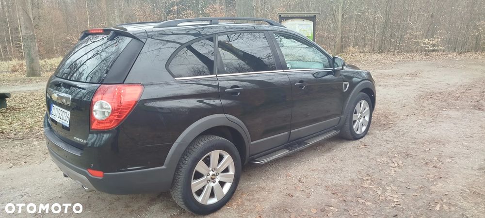 Chevrolet Captiva 2.0 4WD 7 Sitzer Automatik LT - 6