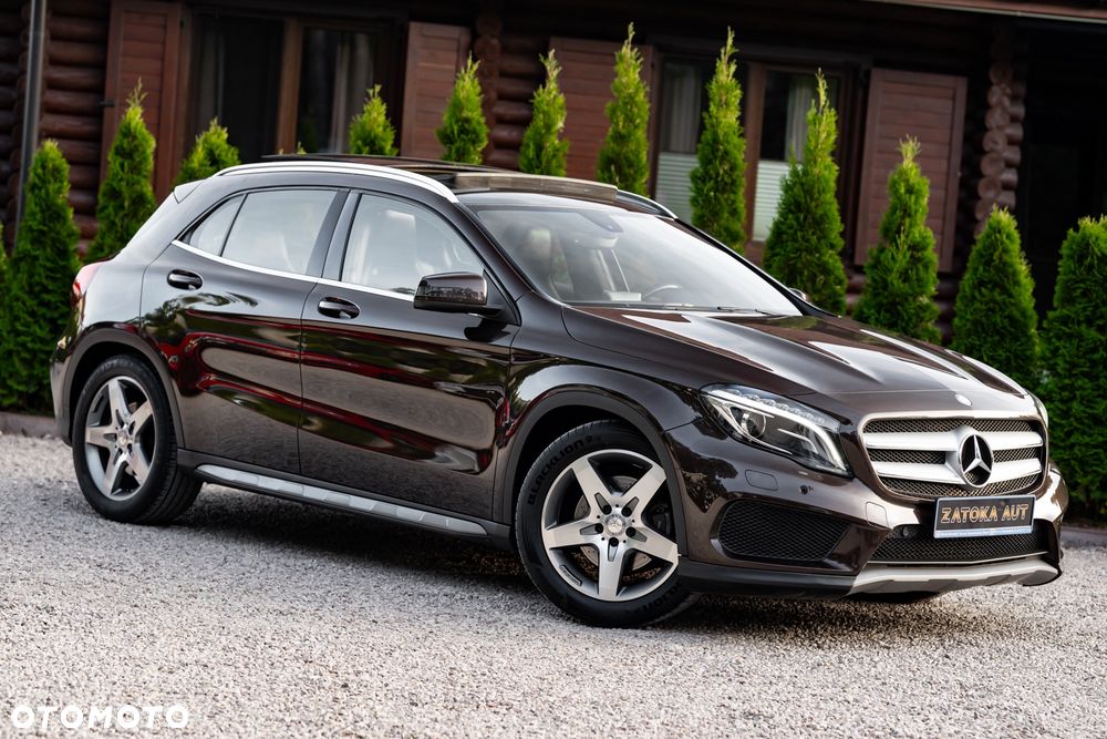 Mercedes-Benz GLA 250 4Matic 7G-DCT AMG Line - 6