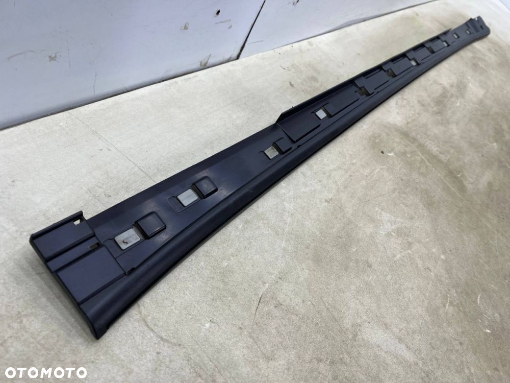 Nakładka progu Mazda 2 III DJ 14r.- lewa listwa progowa zewnętrzna dolna próg da6l-50491 - 2