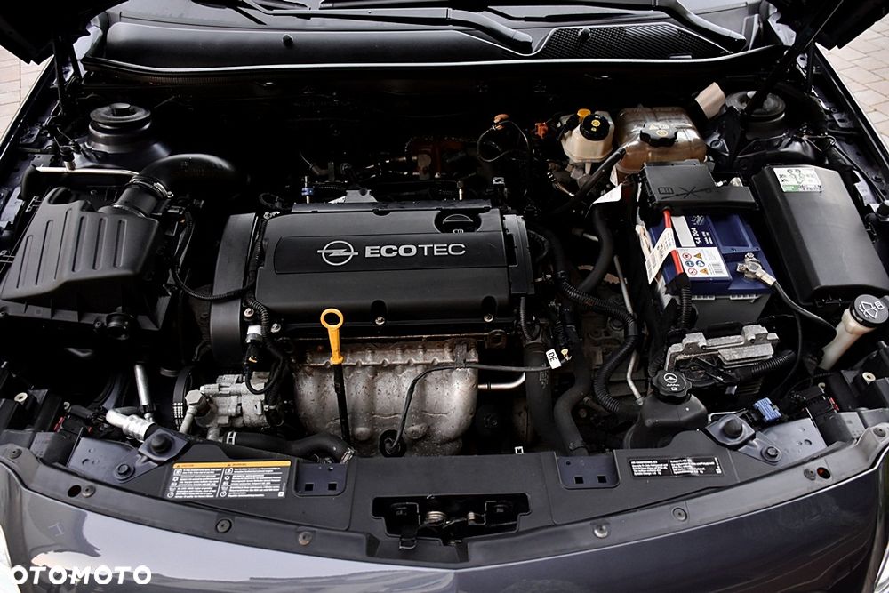 Opel Insignia 1.8 Active - 26