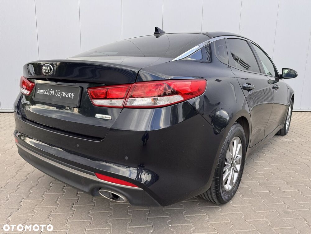 Kia Optima 1.7 CRDI M DCT - 10