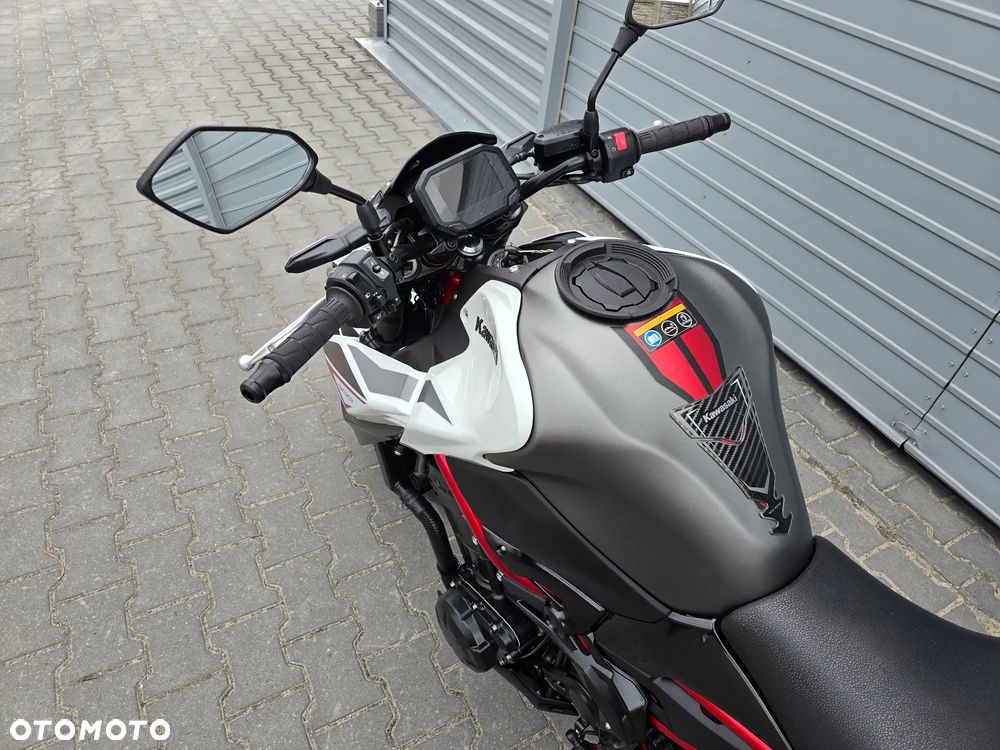 Kawasaki Z 900 - 16