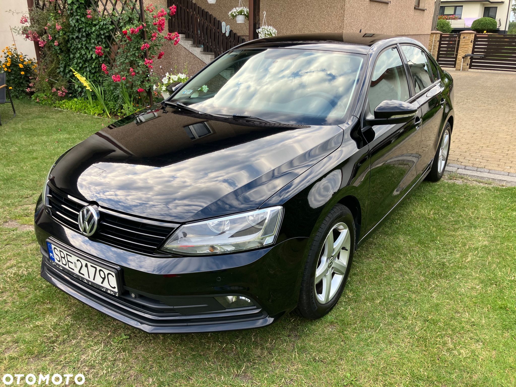 Volkswagen Jetta 2.0 TDI DPF BMT Trendline - 1