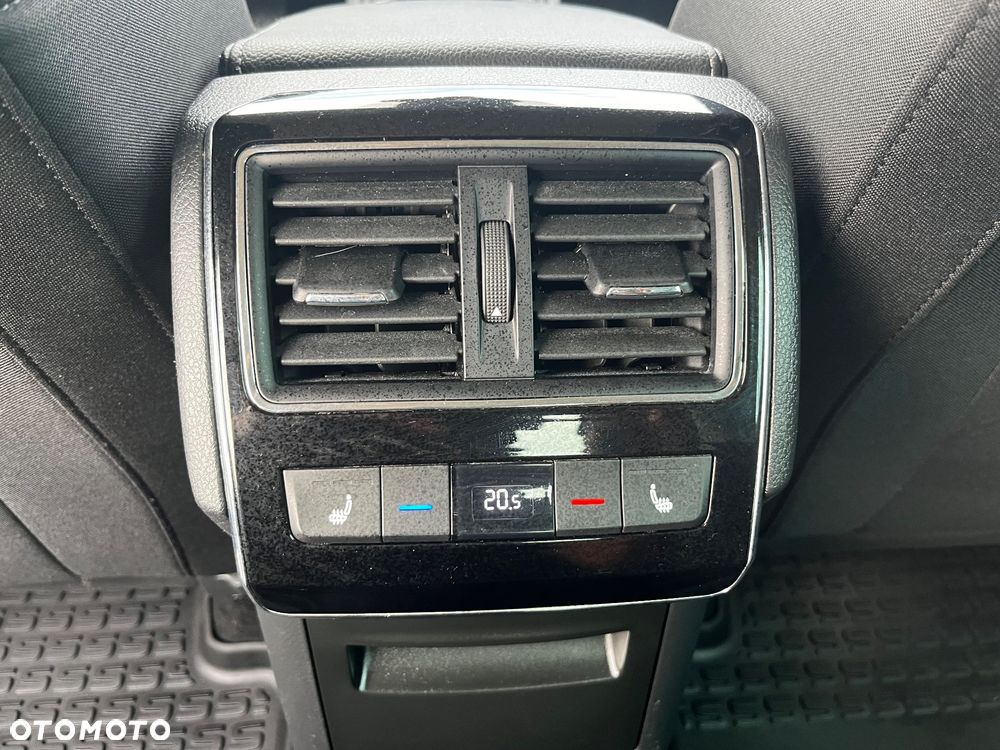 Skoda Superb 2.0 TSI Style DSG - 25