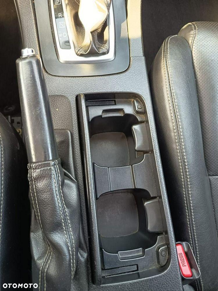 Suzuki Kizashi 2.4 Sport 4WD CVT - 21
