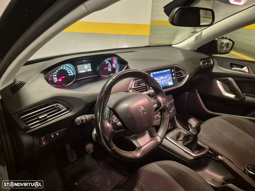 Peugeot 308 SW 1.6 BlueHDi Style - 22