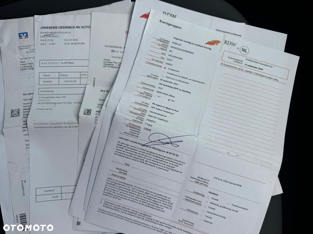 Volkswagen Golf 1.2 TSI BMT Start - 27