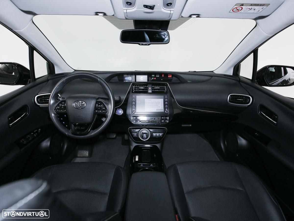 Toyota Prius 1.8 Plug-In Luxury - 6