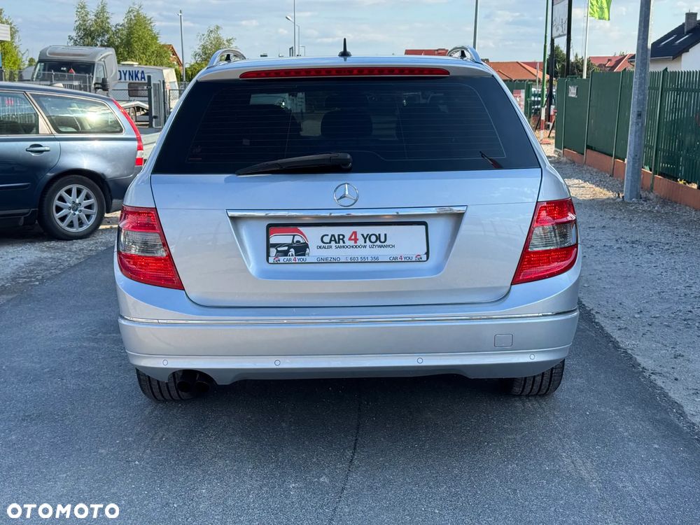 Mercedes-Benz Klasa C 180 T Kompressor Automatik BlueEFFICIENCY Avantgarde - 8