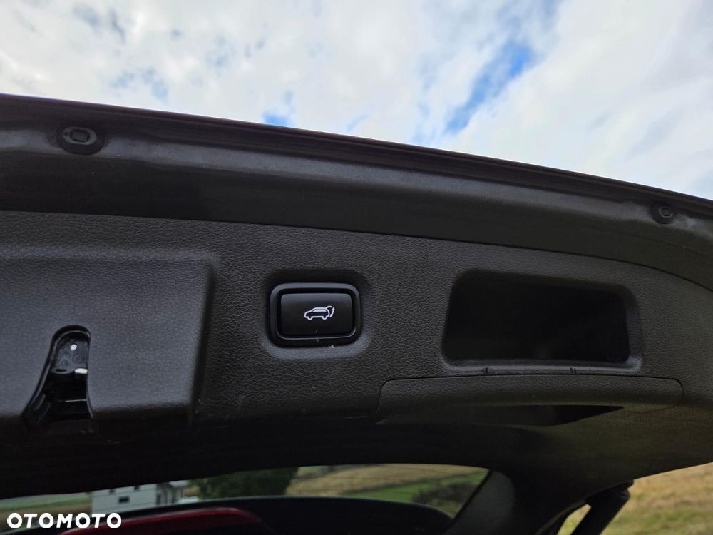 Hyundai Santa Fe 2.0 CRDi Premium 4WD - 25