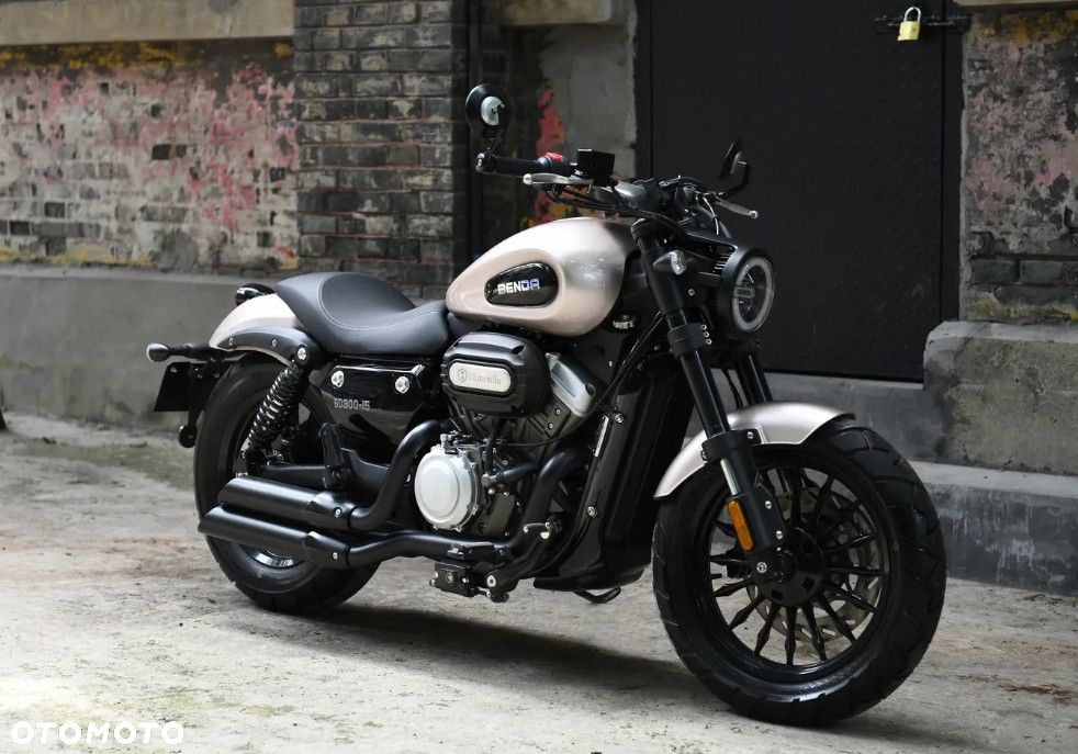 Benda Chinchilla 125 - 6