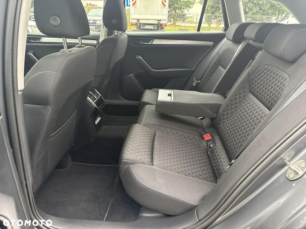 Skoda Superb - 14