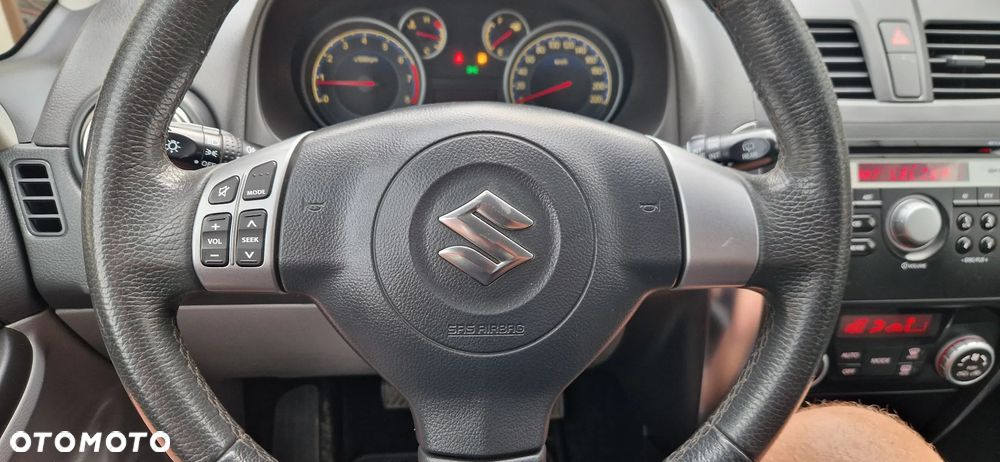 Suzuki SX4 1.6 VVT 4x4 Limited - 24
