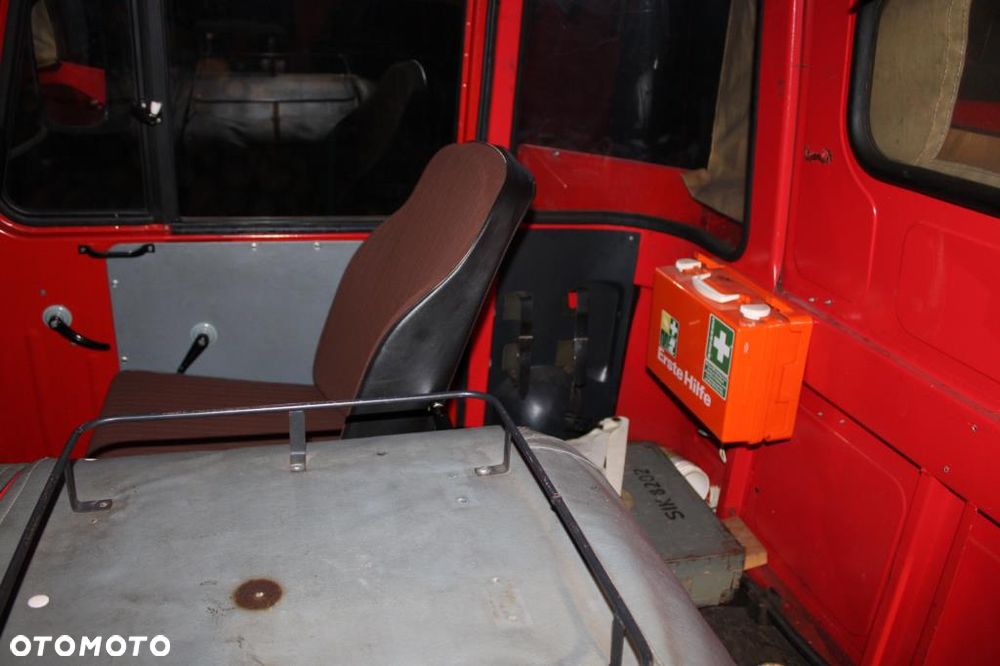 Robur LF 8 - 8