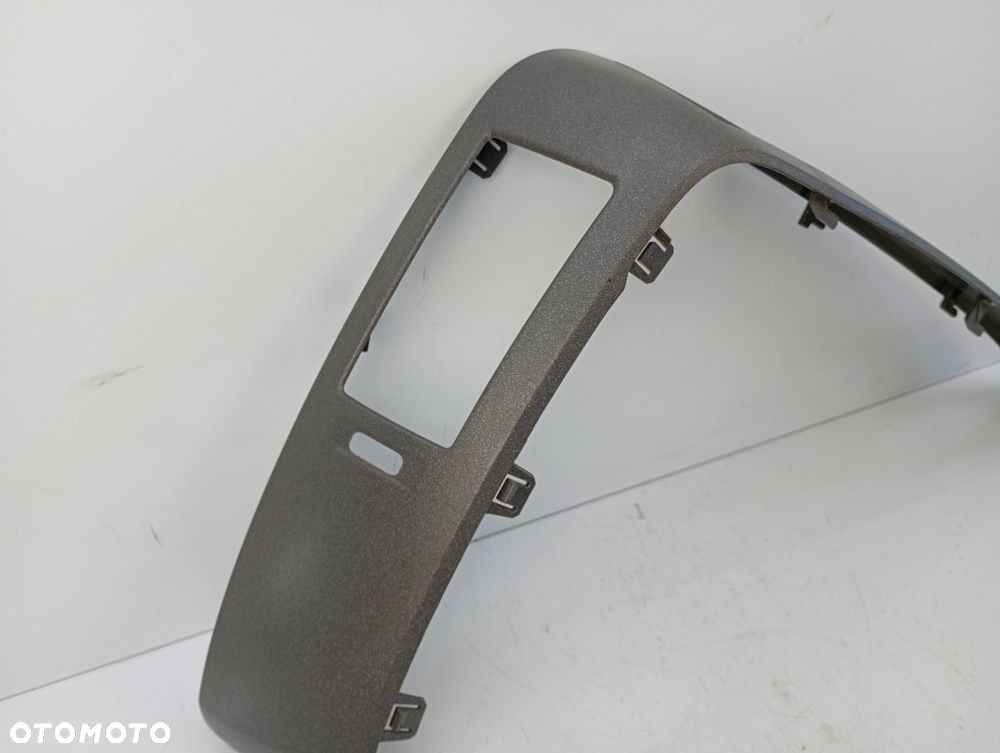 dekor listwa konsoli prawa mercedes sprinter w906 lift 2013-2018r A9066890137 - 3