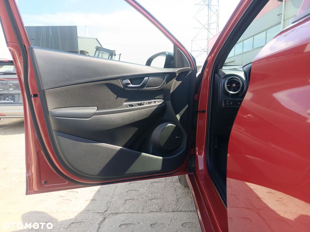 Hyundai Kona 1.6 T-GDI N Line DCT - 10