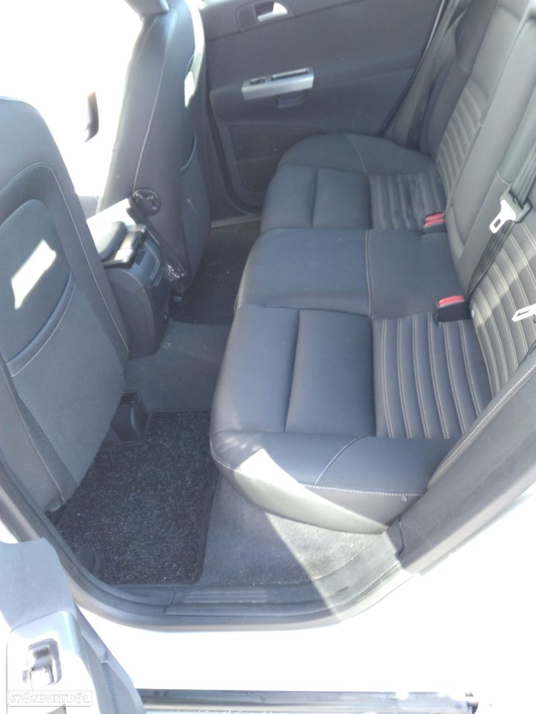 Volvo V50 1.6D DPF DRIVe - 6