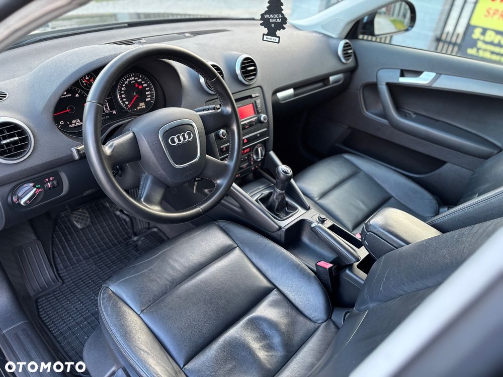 Audi A3 Sportback - 6