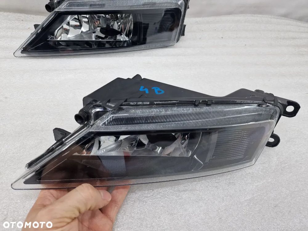 VW TIGUAN II 5NA 15- LEWY / PRAWY HALOGEN , NR 5NA941700B / 5NA941699B , NR AUKCJI H4 - 9