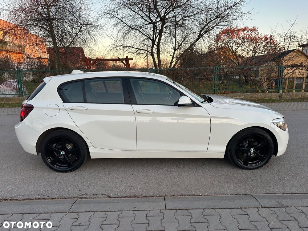 BMW Seria 1 116i - 7