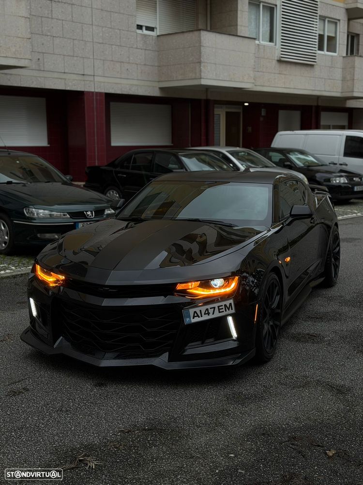 Chevrolet Camaro 2.0 Aut. - 25