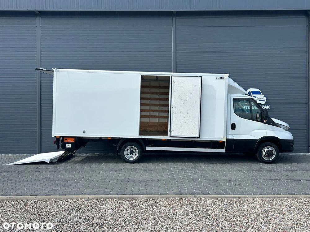 Iveco Daily 50C16 35C16 3.0 HPI Kontener 10 palet + winda 750kg + drzwi boczne **KLIMA**Serwis**Sprowadzony**2021R** - 7