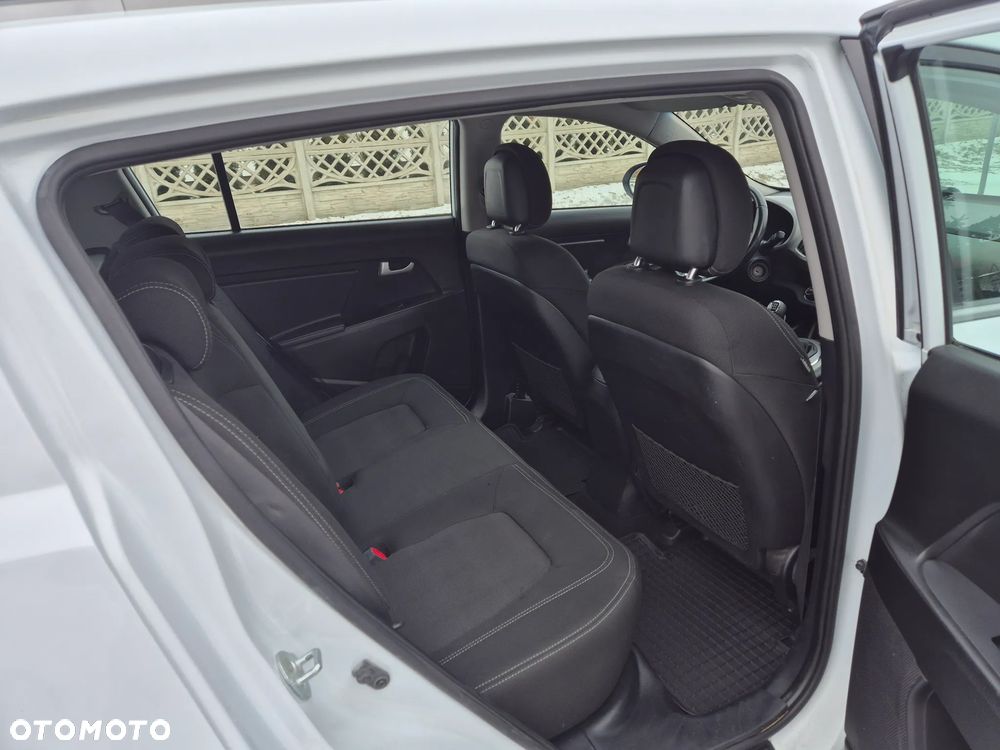 Kia Sportage 2,0 CRDI 2WD Vision - 10