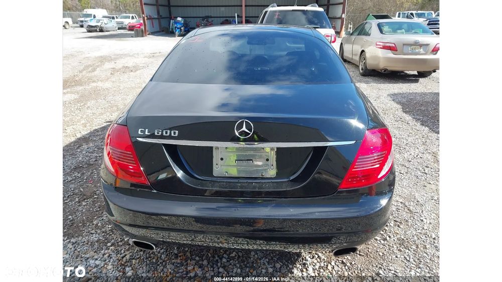 Mercedes-Benz CL 600 - 32