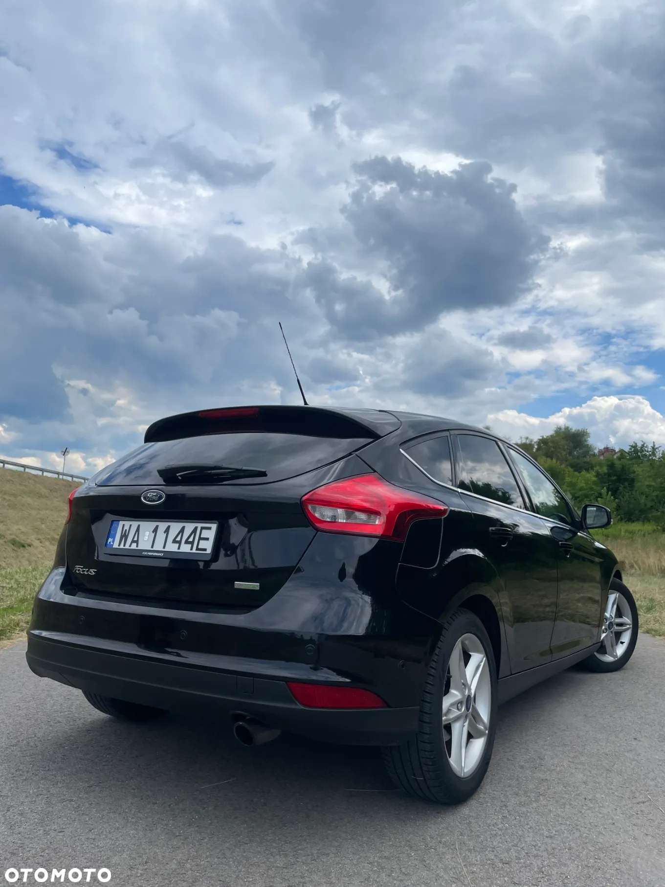 Ford Focus 1.5 EcoBoost Titanium ASS - 6