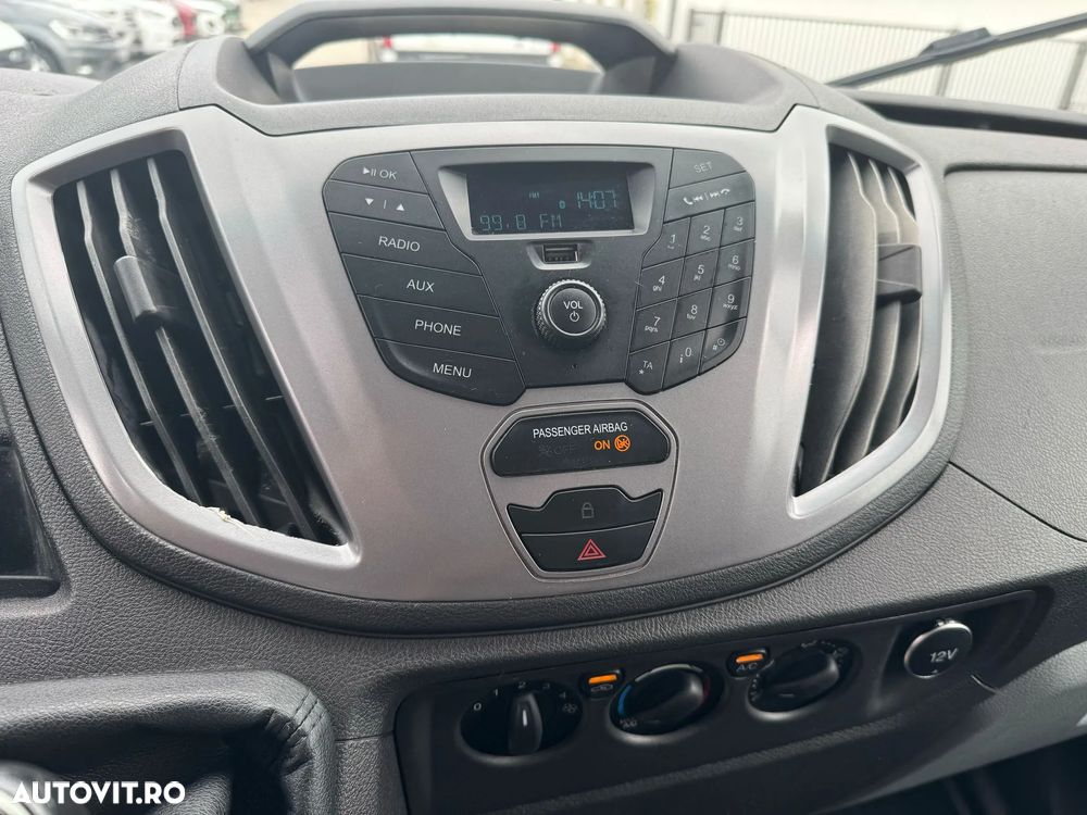 Ford Transit - 13