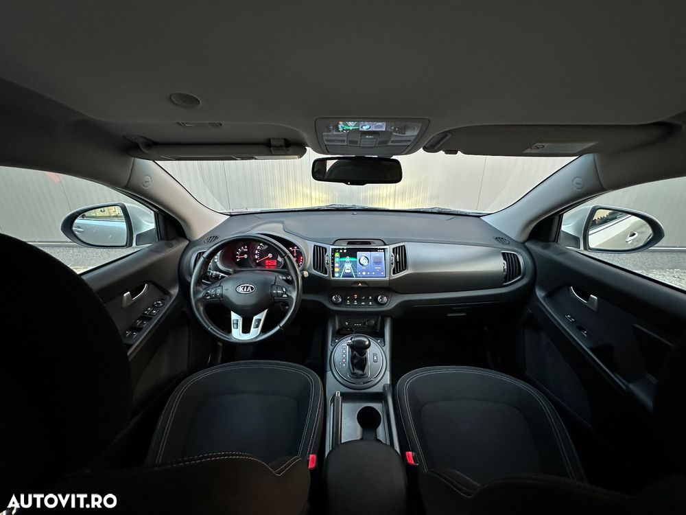 Kia Sportage 2.0 CRDI AWD Aut. Dream-Team Edition - 6