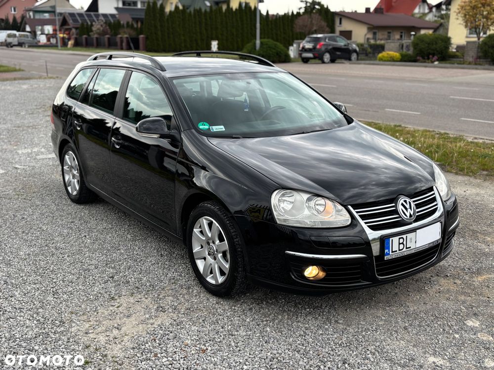 Volkswagen Golf - 2