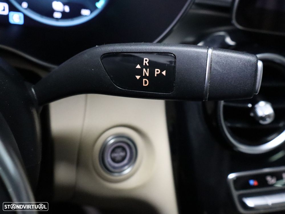 Mercedes-Benz GLC 300 de 4Matic - 21