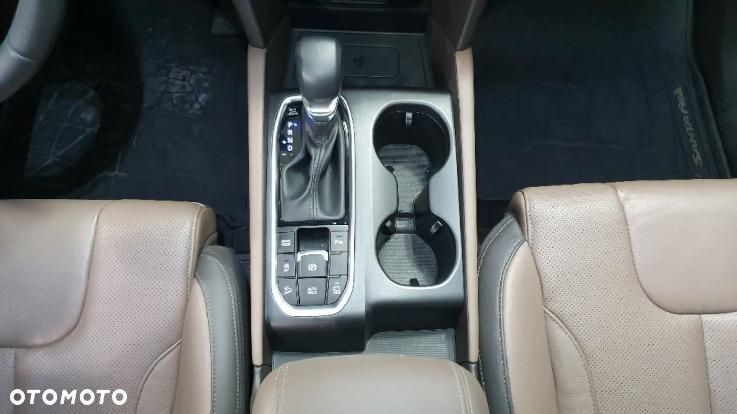 Hyundai Santa Fe - 6