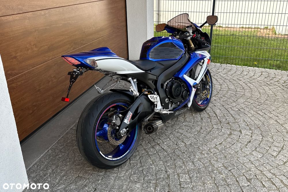Suzuki GSX-R - 3
