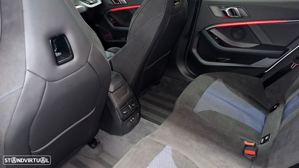 BMW M135i xDrive - 22