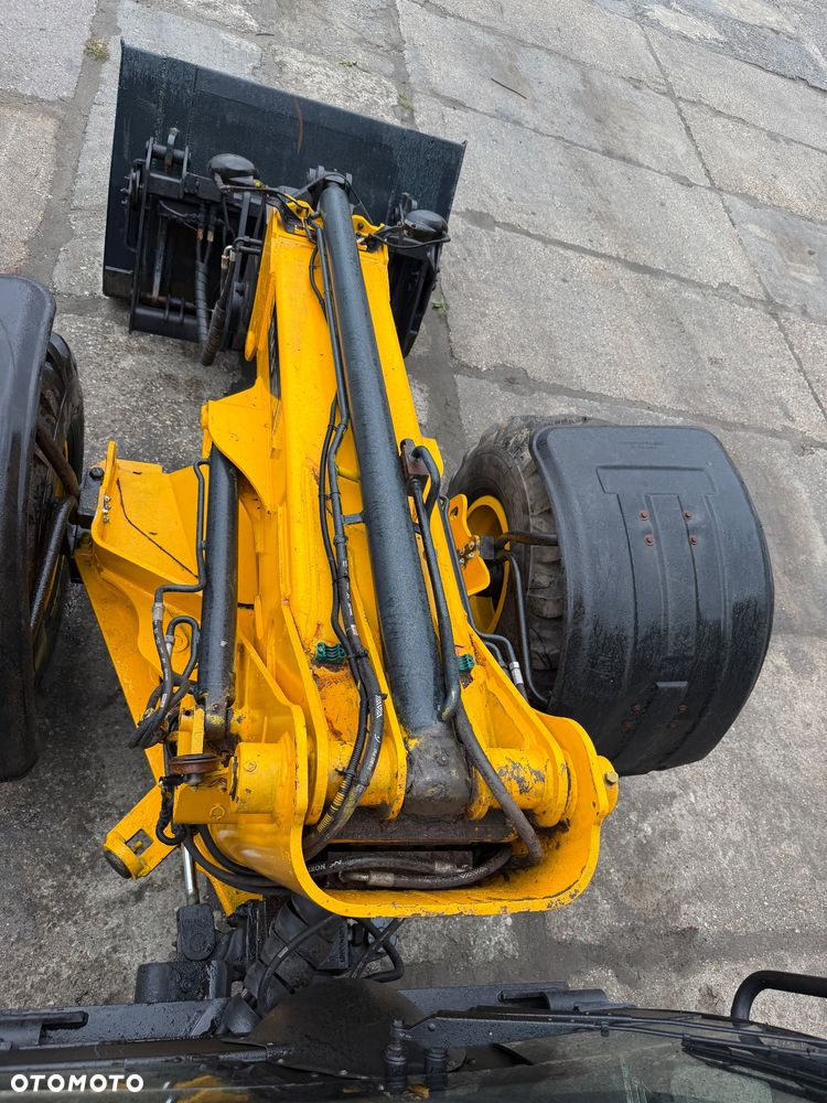 JCB TM 310S - 9