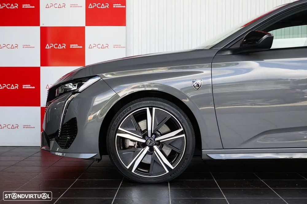 Peugeot 308 1.6 Hybrid GT e-EAT8 - 23