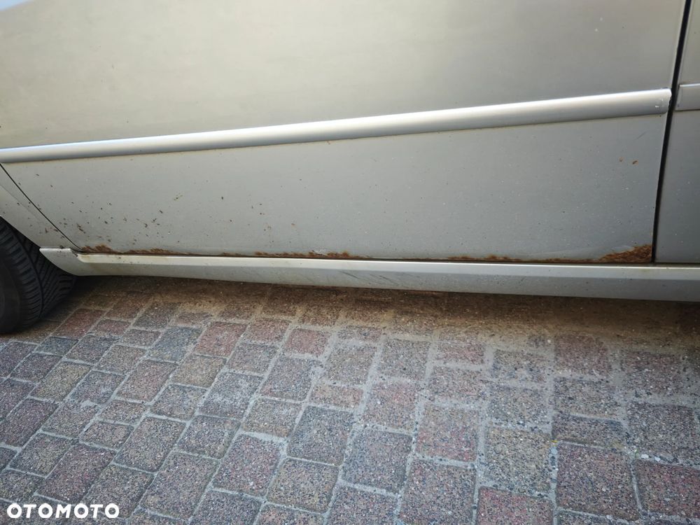 Ford Mondeo 2.0 Ghia - 4