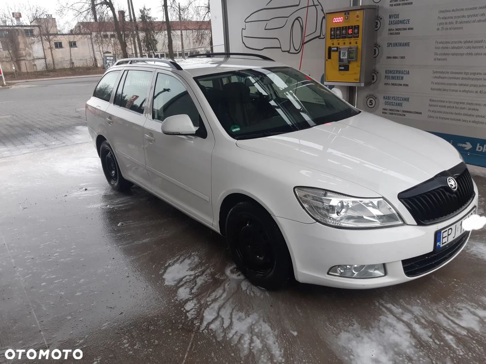Skoda Octavia 1.6 TDI Ambition - 2