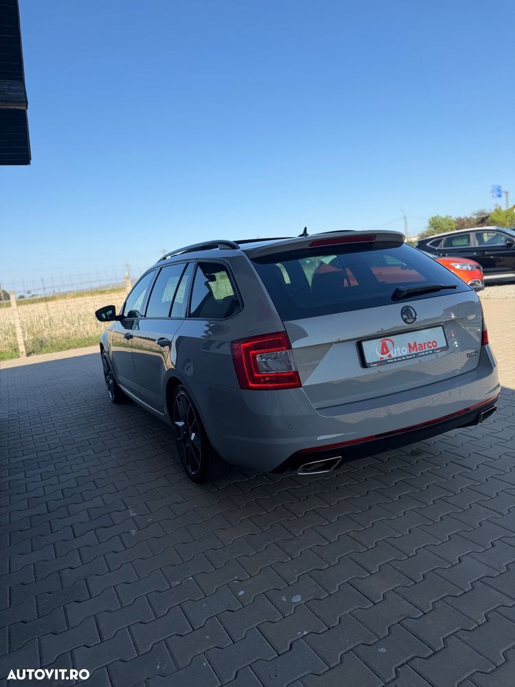 Skoda Octavia 2.0 TDI (Green tec) DSG RS - 3