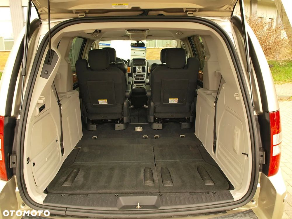 Chrysler Grand Voyager 3.8 V6 Limited - 22