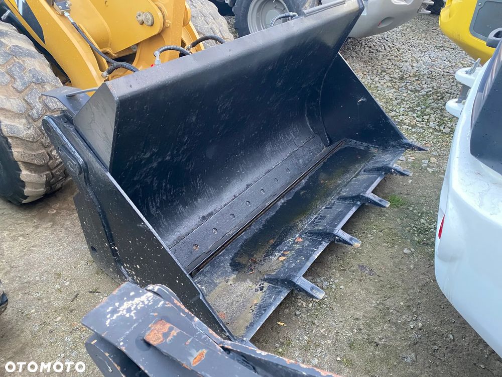 Caterpillar CAT 907H2, 6200 MTH, ŁYŻKA OTWIERANA + WIDŁY, z NIEMIEC, - 10