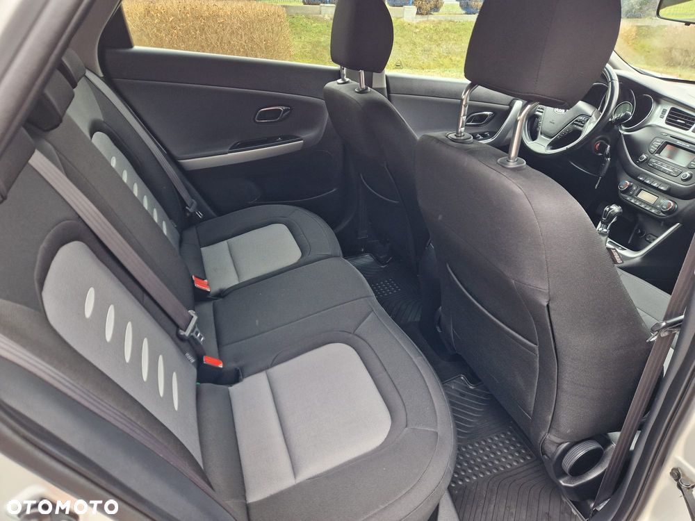 Kia Ceed 1.6 GDI L - 13