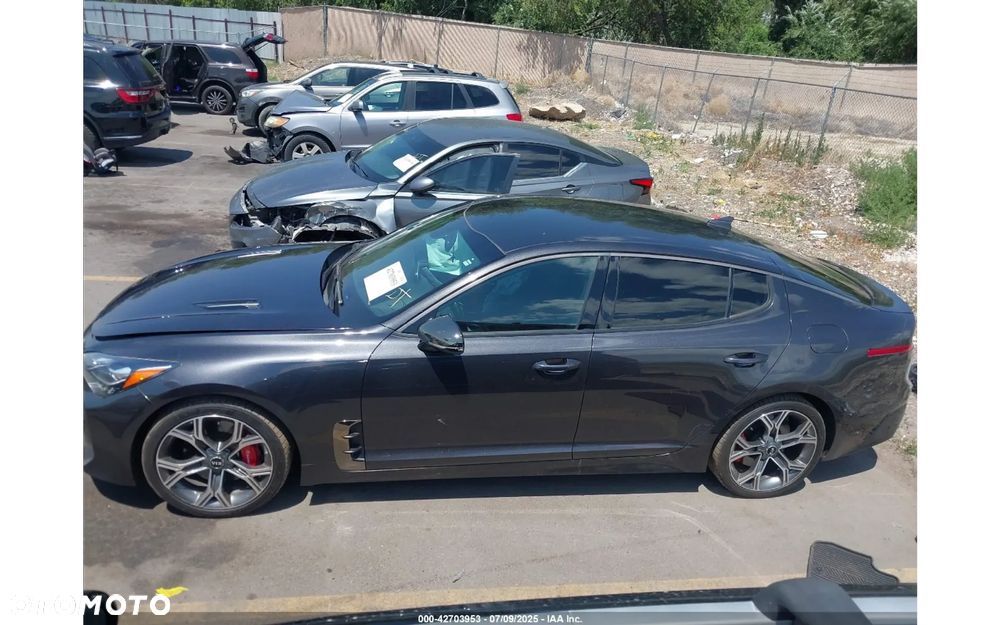 Kia Stinger 3.3 T-GDI AWD GT - 8